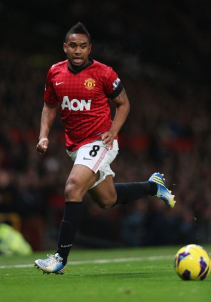 凭借中场的 凭借中场的