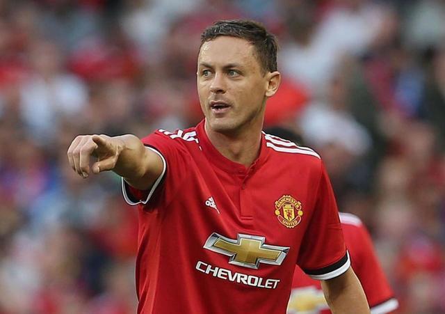 占据主动 占据主动